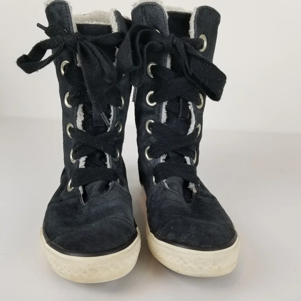 Convese‎ All Star Black Suede Hi-Tops